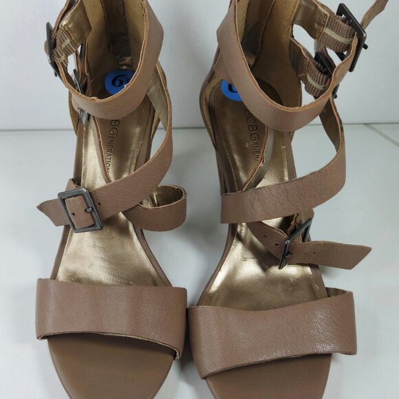 BCBGeneration Platform Heel Size 6.5 - Picture 2 of 8